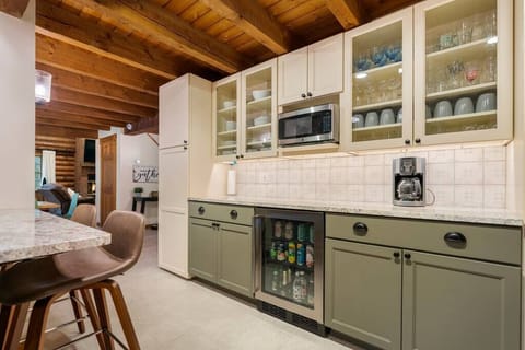 Microwave and beverage refrigerator