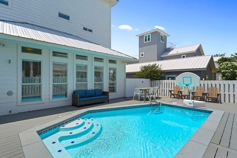 Lazy Bones - Luxury Beach Vacation Rental House with Private Pool and Wraparound Balconies in Crystal Beach, Florida - Five Star Properties Destin/30A