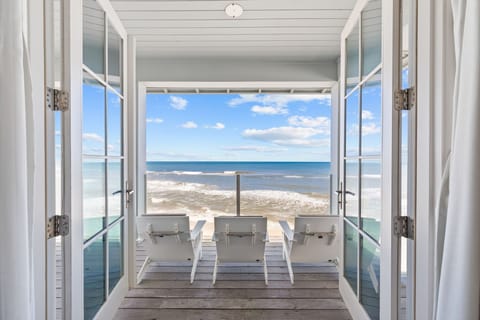 House, 6 Bedrooms | Property grounds