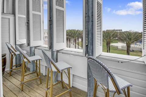 Condo, 2 Bedrooms | View from property