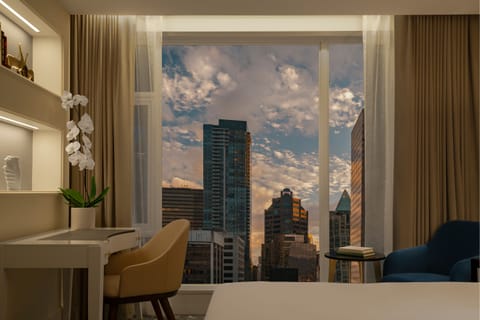 Room (Sapphire Skyline King) | 1 bedroom, in-room safe, individually decorated, individually furnished