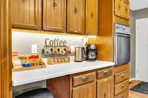 Coffee/Tea bar in kitchen