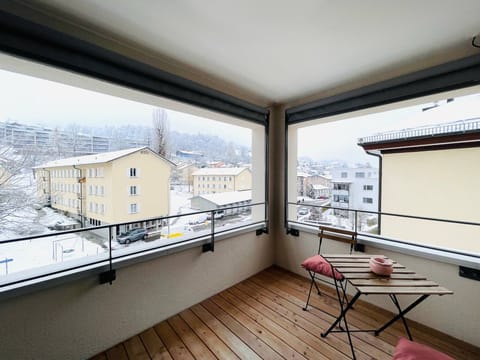 Apartment, 1 Bedroom, Accessible, Smoking | Balcony