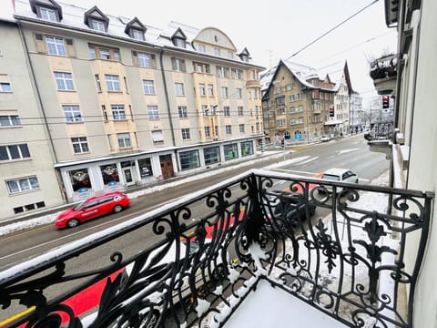 Apartment, 2 Bedrooms, Smoking, Balcony | Balcony