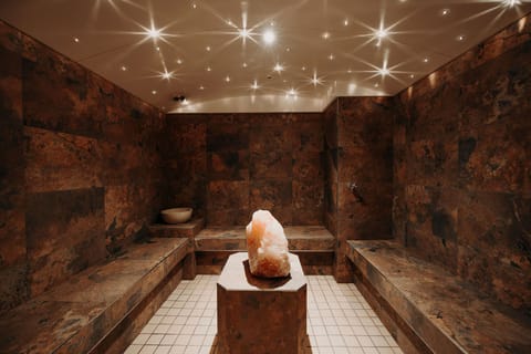 Steam room 