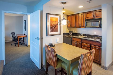 Suite, Non Smoking | Private kitchen | Fridge, microwave, stovetop, dishwasher