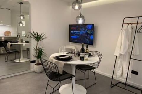 L-unit asvest 38 A Â· Hidden Gem of Delft heart of city center Delft