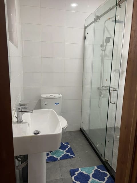 Comfort Apartment | Bathroom