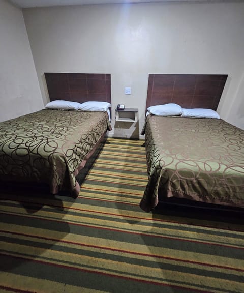 Basic Room | Premium bedding, free WiFi, bed sheets