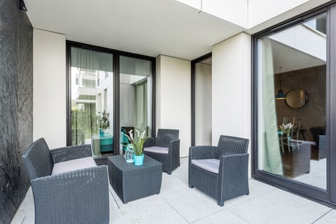 Apartment | Terrace/patio