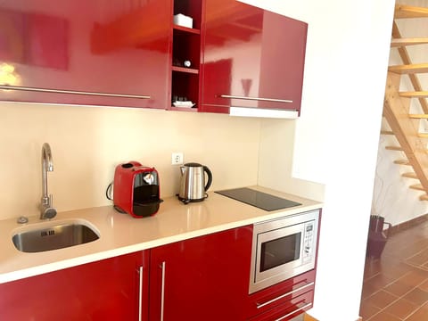 Villa, 1 Bedroom, Mezzanine | Private kitchenette | Fridge, microwave, stovetop, electric kettle