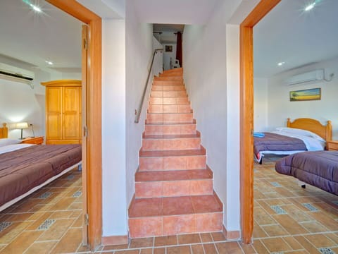 Cloud, Sky, Building, Water, Property, Furniture, Azure, Swimming Pool, Plant, Outdoor Furniture