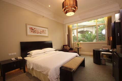 Superior Room | Premium bedding, Select Comfort beds, minibar, in-room safe