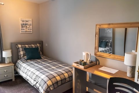 Classic Twin Room | Free WiFi, bed sheets