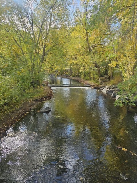 Enjoy Baker City`s riverwalk along the Powder River