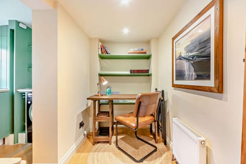 Rose Cottage Study - StayCotswold