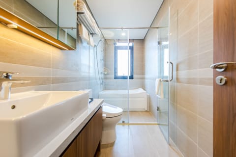 Premium Suite, 2 Bedrooms, Non Smoking, Balcony | Bathroom | Hair dryer, bathrobes, bidet, towels