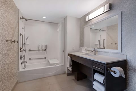 Suite, 1 King Bed, Accessible, Bathtub (Mobility & Hearing) | Bathroom shower
