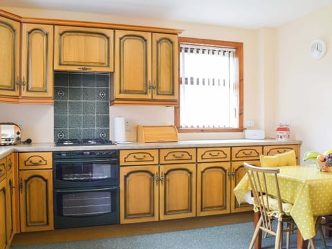 Kitchen | Number 12, Portknockie
