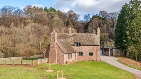Cottage Rear, Quarry Lodge, Bolthole Retreats