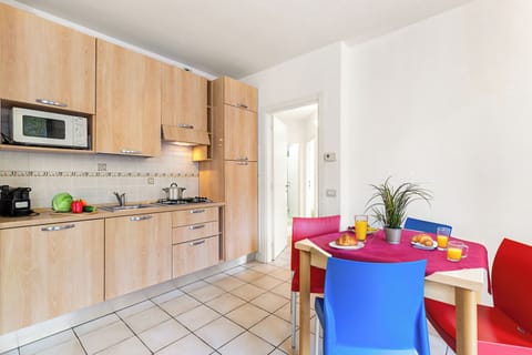 Kitchen and dining area