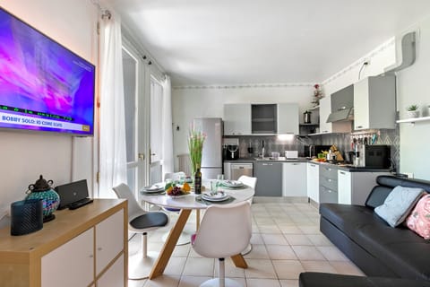 Living and dining room