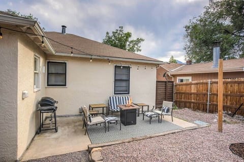 Escape to our shared backyard haven, where a crackling fire pit, sizzling BBQ grill, and an array of ample chairs set the scene for unforgettable moments. Whether you're roasting marshmallows or enjoying a barbecue feast, this outdoor retreat is designed for your utmost enjoyment.