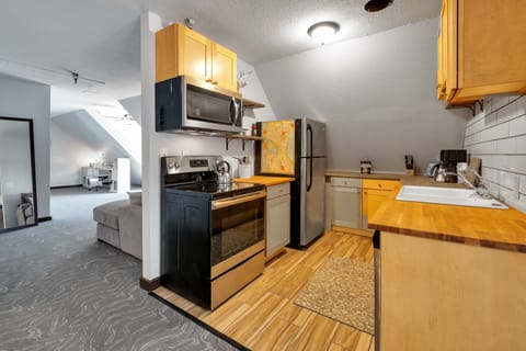 Premium Loft | Private kitchen | Microwave