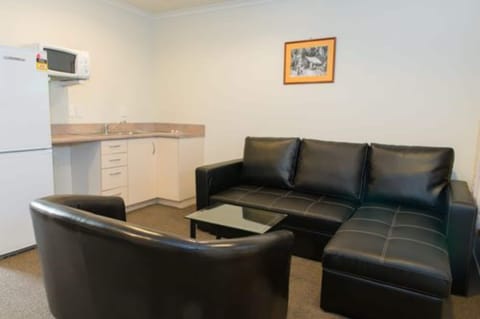 32-inch flat-screen TV with cable channels