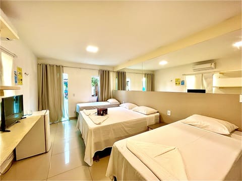 Comfort Quadruple Room | Free WiFi, bed sheets