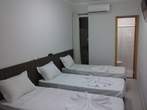 Deluxe Triple Room | Free WiFi