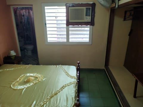 Family Triple Room | Individually decorated, individually furnished, blackout drapes, WiFi