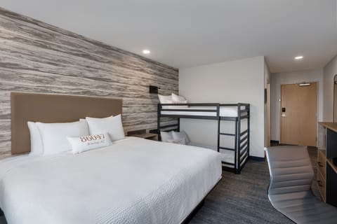 1 King Bed & 2 Twin Bunk Beds, Room | Premium bedding, down comforters, desk, laptop workspace