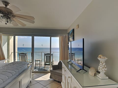 Condo, 1 King Bed with Sofa bed, Balcony, Ocean View (T2 705 - No Pets Allowed) | View from property