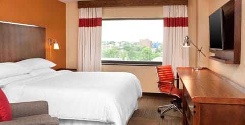 Standard Single Room | In-room safe, blackout drapes, iron/ironing board, free WiFi