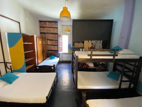 Shared Dormitory | Free WiFi