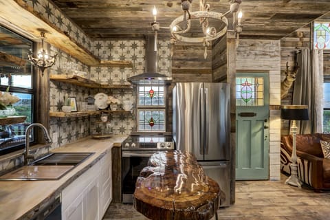 Fully stocked kitchen. Stunning views out every window.