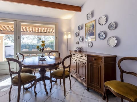 Table, Furniture, Property, Chair, Azure, Wood, Interior Design, Architecture, Floor, Cabinetry