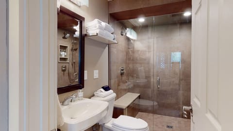 Salt Spring | Bathroom | Shower, hair dryer, bathrobes, towels