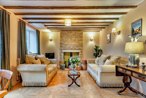 Holly Cottage Sitting Room - StayCotswold