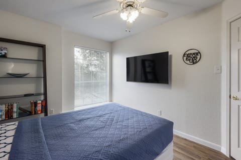 Bedroom 3: Full-Size XL Bed w/ 50 inch TV