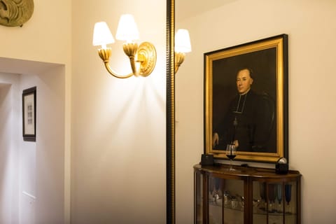 Basic Apartment, Multiple Beds | Interior