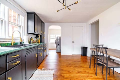 Our kitchen is your kitchen – let's cook up some memories! 