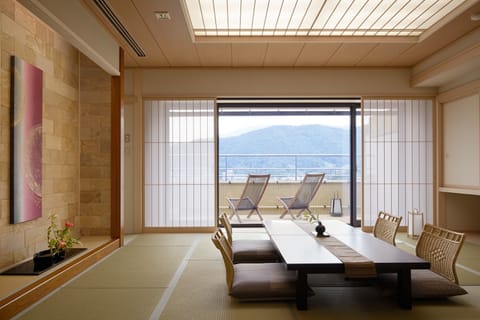 Japanese Western Style Deluxe Room with Open Air Bath, Lake View | In-room safe, desk, blackout drapes, soundproofing