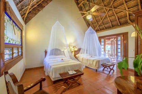 Royal mayan bungalow | Premium bedding, minibar, in-room safe, desk