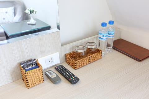 Deluxe Double Room | Minibar, in-room safe, desk, laptop workspace