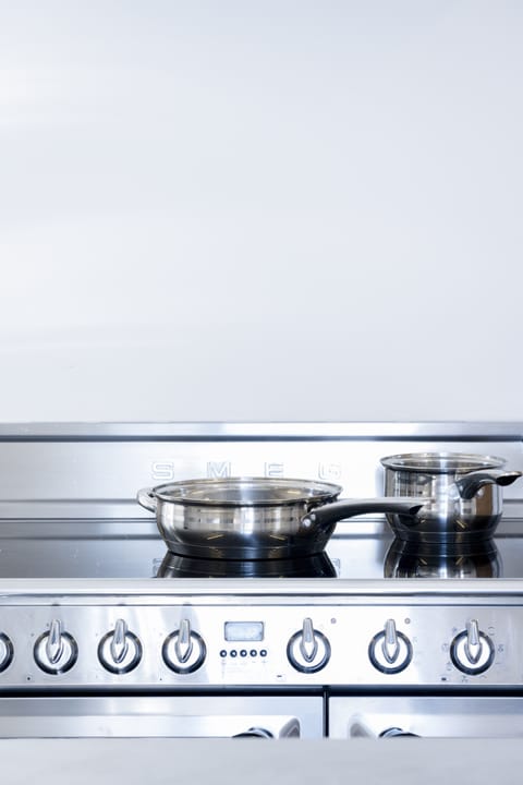 Family Cabin, 2 Double Beds | Private kitchen | Coffee/tea maker