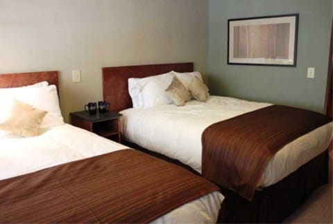 Room | Premium bedding, blackout drapes, free WiFi, bed sheets