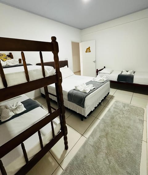 Standard Room | Minibar, free WiFi, bed sheets