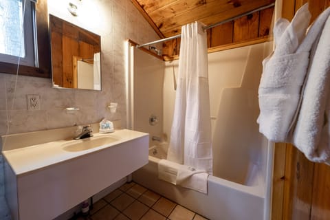 Superior Two-Bedroom Villa Center | Bathroom | Combined shower/tub, hair dryer, towels, soap